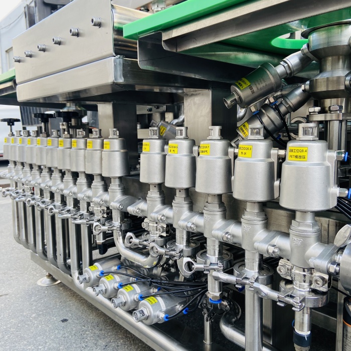 精釀啤酒清洗機(jī)使用的注意事項(xiàng)？怎么選擇啤酒設(shè)備？